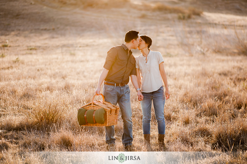 07-romantic-orange-county-park-engagement-photographer