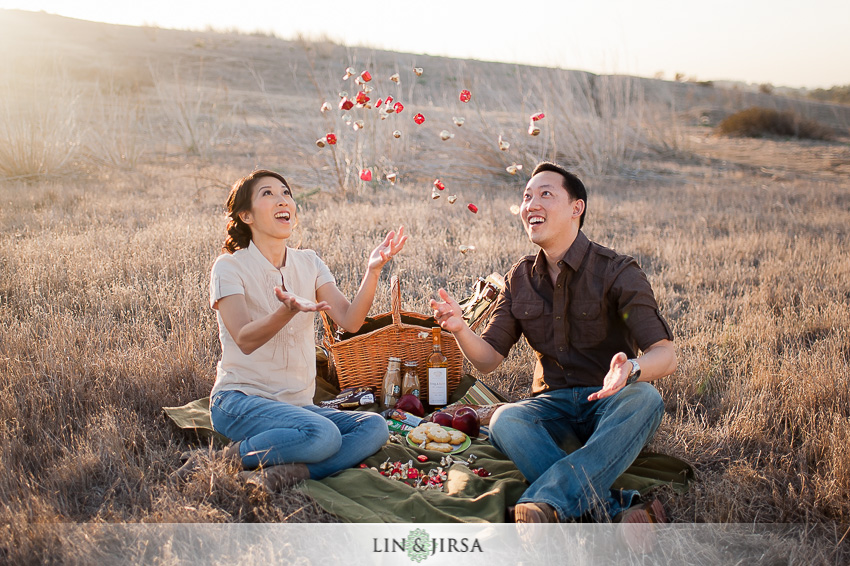 09-romantic-orange-county-park-engagement-photographer