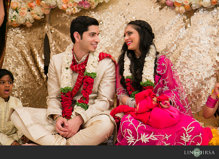 21-los-angeles-engagement-ceremony-photographer