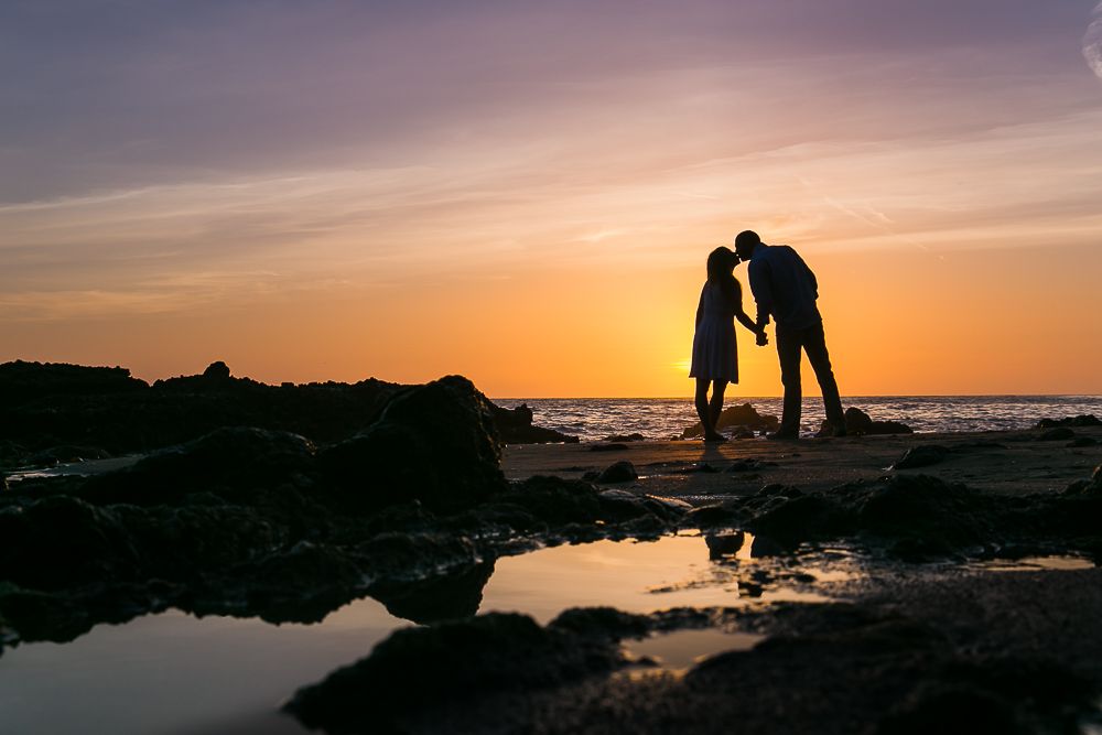 095-JB_Victoria_Beach_Engagement_Session_Photos