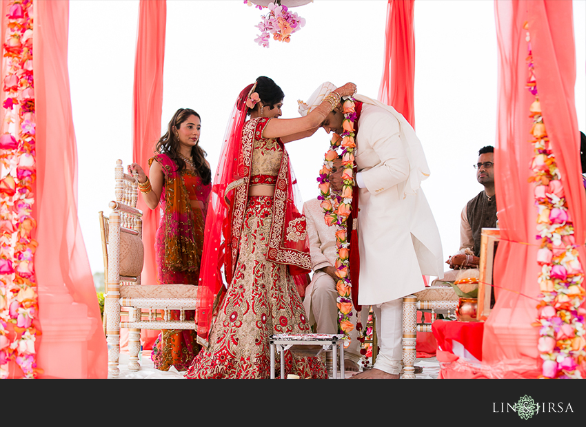 14-newport-beach-marriott-indian-wedding-photographer