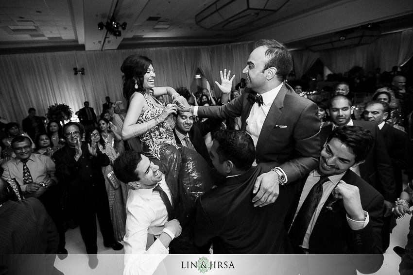 33-newport-beach-marriott-indian-wedding-photographer