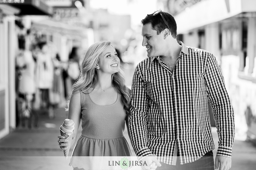 01-newport-beach-engagement-photos