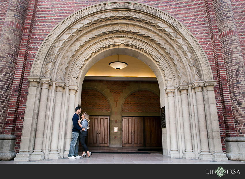 07-beautiful-downtown-los-angeles-engagement-photos