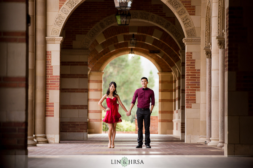 02-gorgeous-santa-monica-beach-orange-county-engagement-photography