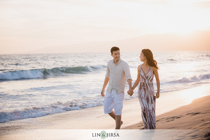 08-gorgeous-santa-monica-beach-orange-county-engagement-photography