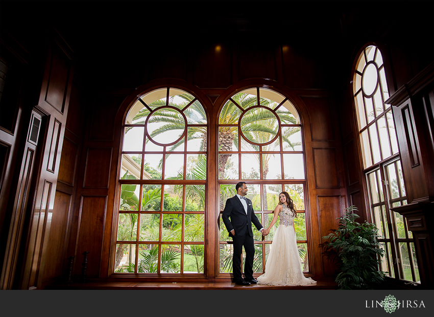 09-beautiful-orange-county-mansion-engagement-photos