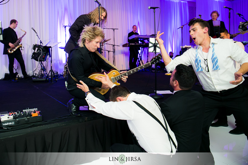 49-awesome-dance-wedding-photos