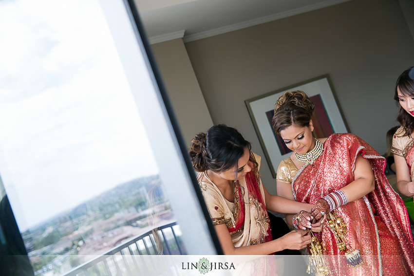 04-marriott-newport-beach-indian-wedding-photos