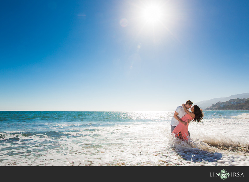 05-gorgeous-santa-monica-engagement-photos