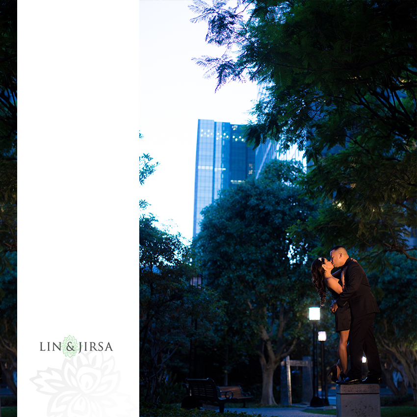 10-beautiful-downtown-los-angeles-engagement