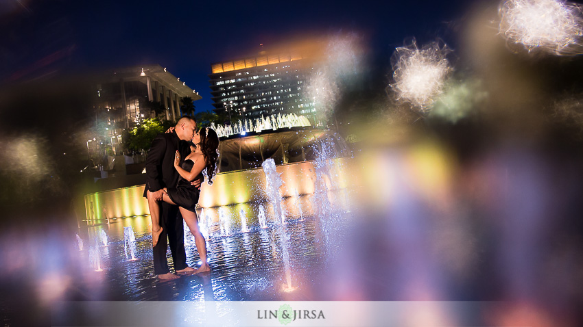 13-beautiful-downtown-los-angeles-engagement