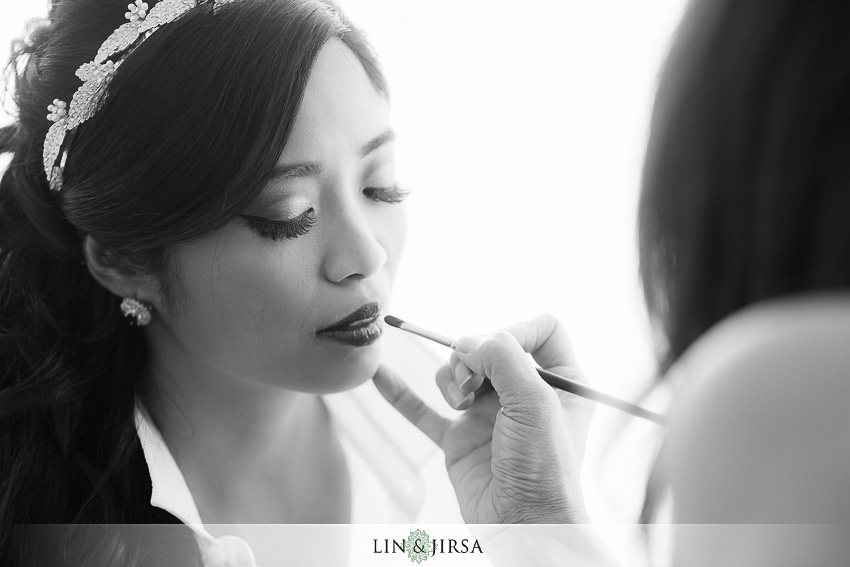 03-hyatt-regency-newport-beach-wedding-photographer-getting-ready-photos