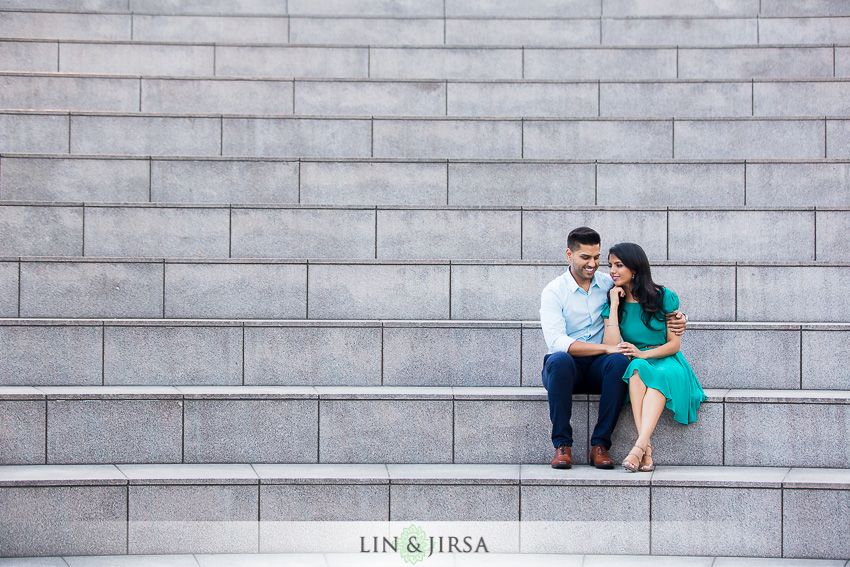 04-beautiful-downtown-los-angeles-engagement-photographer