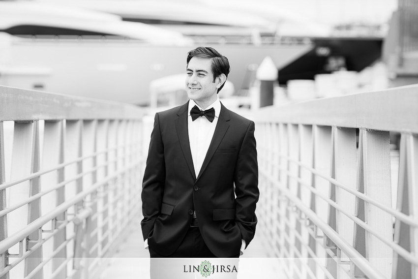 10-balboa-bay-club-newport-beach-wedding-photographer-getting-ready-photos
