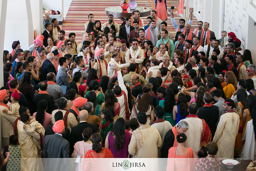 10-barratt-ceremony-jw-marriott-los-angeles-indian-wedding