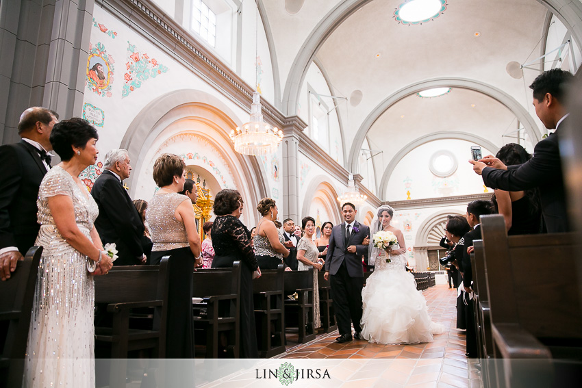 14-mission-basilica-san-juan-capistrano-wedding-ceremony-photographer