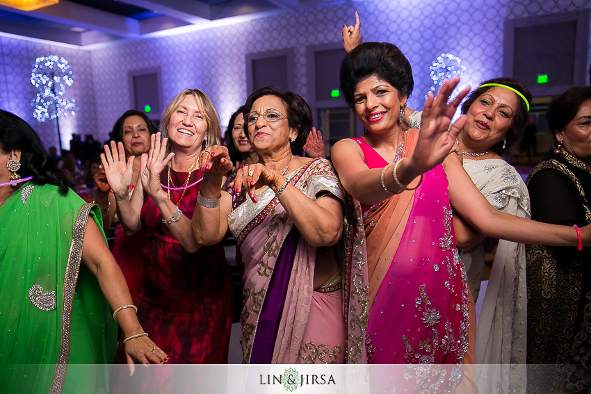 45-fun-los-angeles-indian-wedding-reception-photos