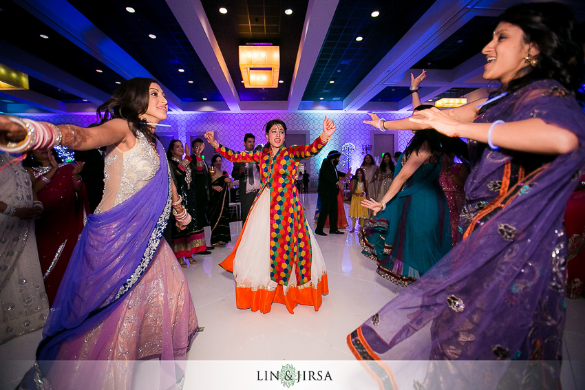 47-fun-los-angeles-indian-wedding-reception-photos