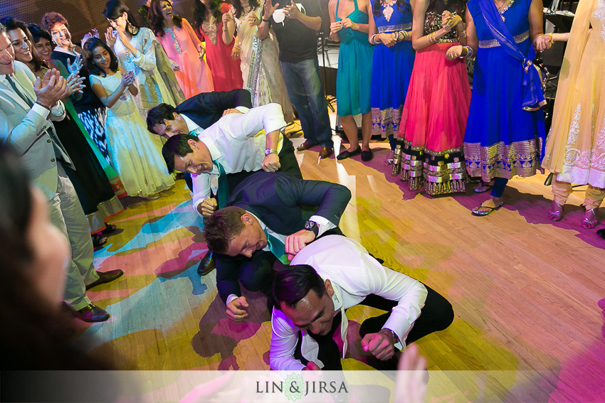 53-walt-disney-concert-hall-indian-wedding-indian-wedding-reception-photos