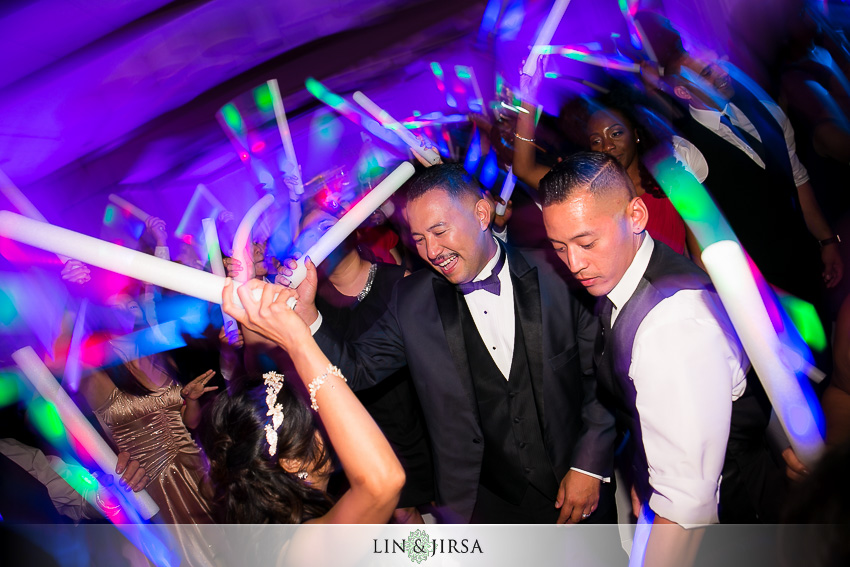59-hyatt-regency-newport-beach-wedding-reception-photographer