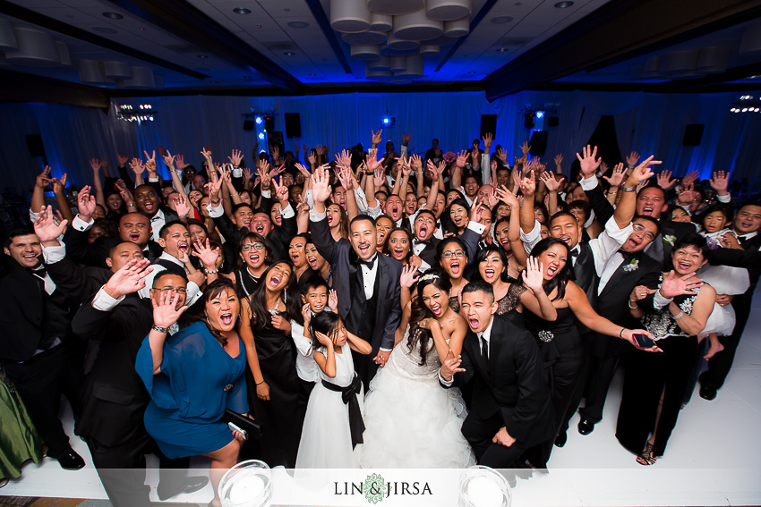 60-hyatt-regency-newport-beach-wedding-reception-photographer
