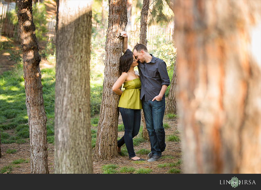 009-happiest-place-on-earth-engagement-photos