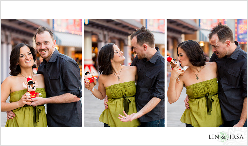 018-happiest-place-on-earth-engagement-photos