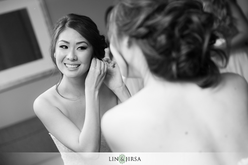 05-newport-beach-marriott-wedding-photographer-getting-ready-photos