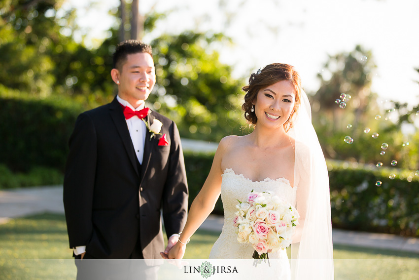 27-newport-beach-marriott-wedding-photographer-wedding-party-couple-session-photos