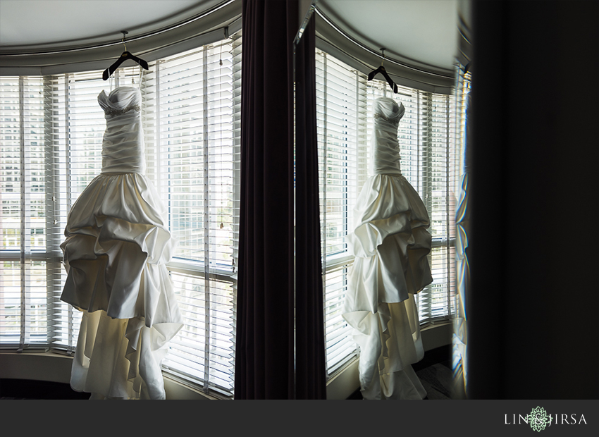 02-st-gabriel-catholic-church-wedding-photographer-getting-ready-photos