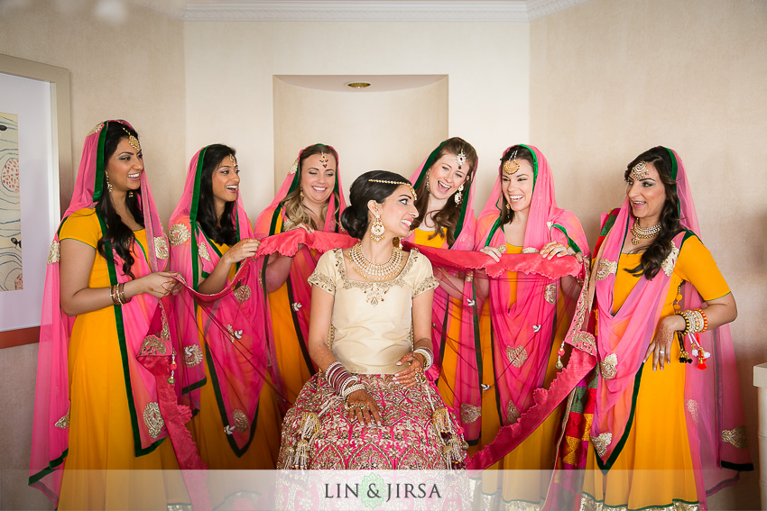 04-loews-coronado-bay-resort-indian-wedding-photographer-getting-ready-photos