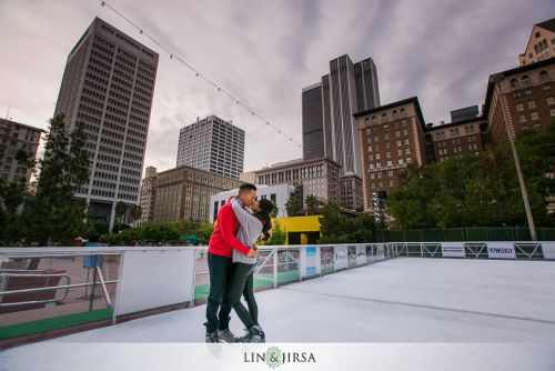 06-fun-romantic-los-angeles-ice-skating-engagement-photos