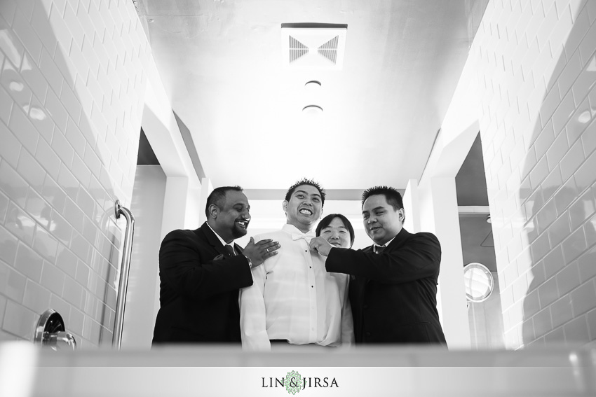 08-st-gabriel-catholic-church-wedding-photographer-getting-ready-photos