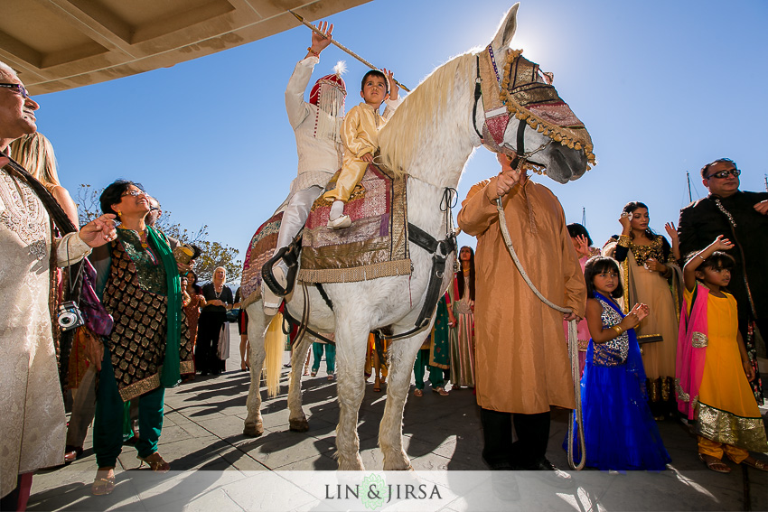 13-loews-coronado-bay-resort-indian-wedding-photographer-baraat-photos