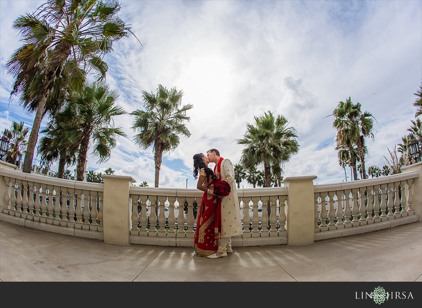 18-hyatt-regency-huntington-beach-indian-wedding-photographer-first-look-couple-session-photos