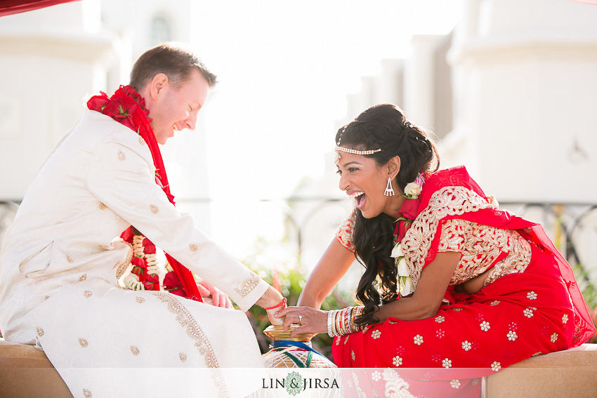 28-hyatt-regency-huntington-beach-indian-wedding-photographer-indian-ceremony-photos