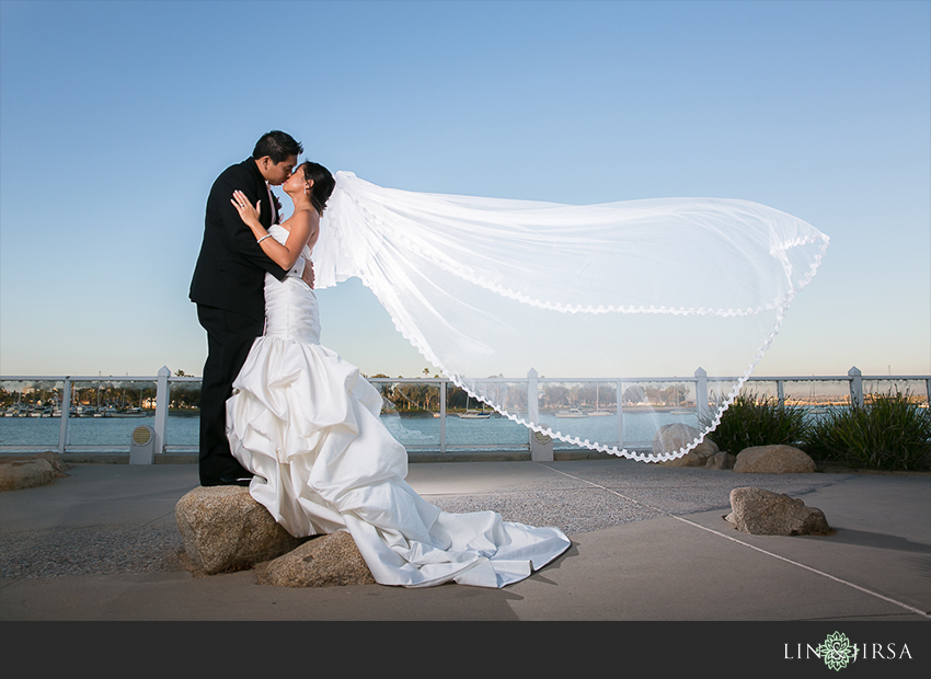 30-st-gabriel-catholic-church-wedding-photographer-couple-session-wedding-party-photos