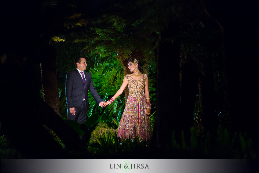 31-loews-coronado-bay-resort-indian-wedding-photographer-couple-session-wedding-party-photos