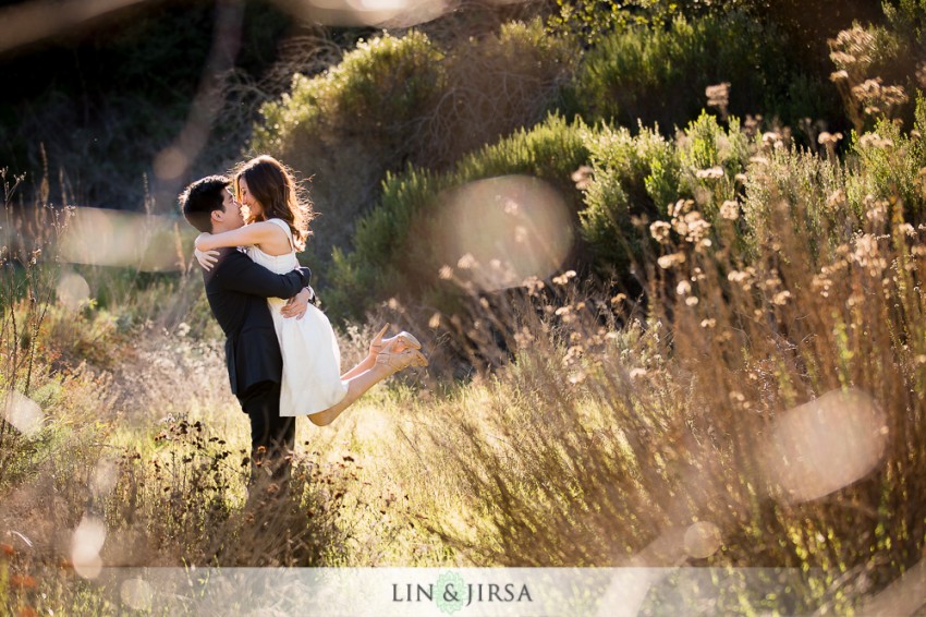 01-orange-county-sunset-beach-engagement-photos