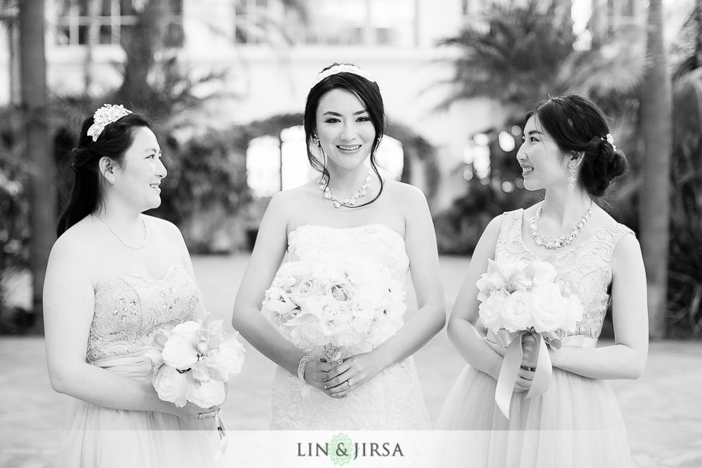 05-the-ritz-carlton-laguna-niguel-wedding-photographer-getting-ready-photos