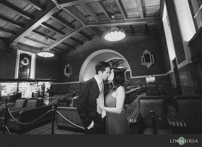 12-los-angeles-union-station-engagement-photographer