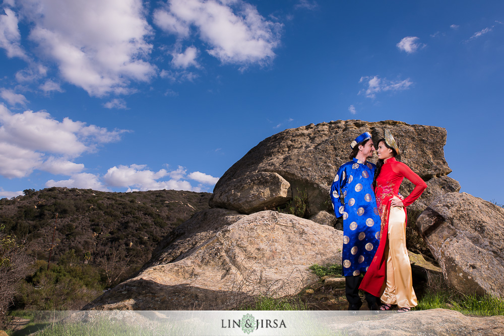 18-tivoli-terrace-laguna-beach-wedding-photographer-couple-session-photos