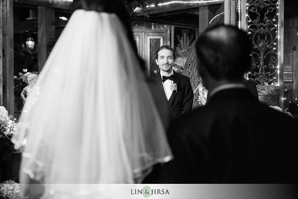 27-tivoli-terrace-laguna-beach-wedding-photographer-wedding-ceremony-photos