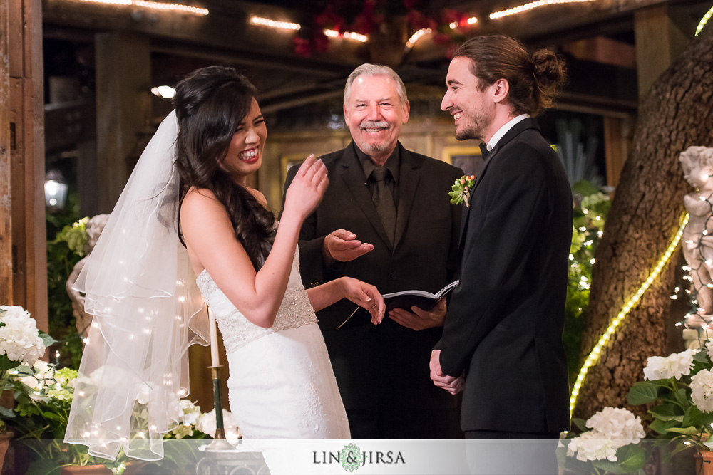 31-tivoli-terrace-laguna-beach-wedding-photographer-wedding-ceremony-photos