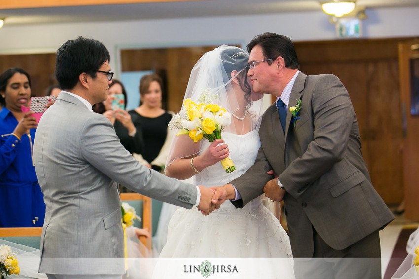 14-the-grand-long-beach-event-center-wedding-photographer-wedding-ceremony-photos