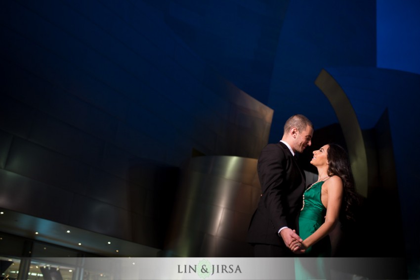 01-beautiful-downtown-los-angeles-engagement-photographer