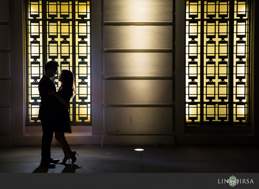 15-griffith-observatory-los-angeles-engagement-photographer