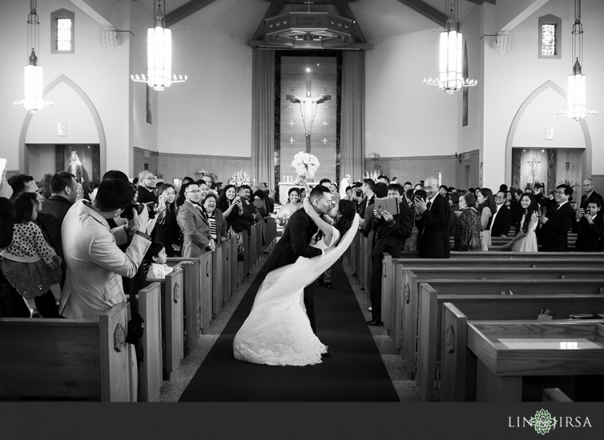 21-the-la-hotel-downtown-wedding-photographer-wedding-ceremony-photos