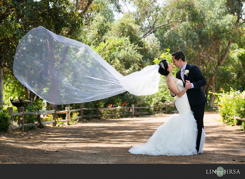 09-lake-oak-meadows-temecula-wedding-photographer-couple-session-photos